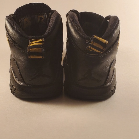 💥RETRO 10 JORDANS💥 - Picture 4 of 7